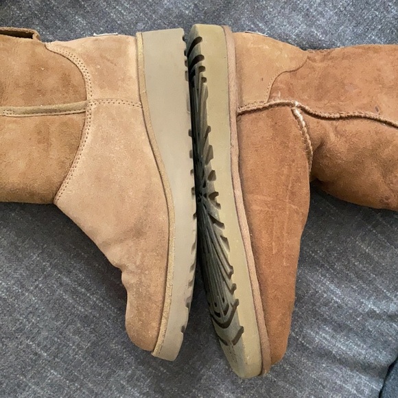 UGG KRISTIN WEDGE BOOTIE - Picture 7 of 7